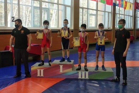 Пятиклассник из Матушкино стал призером  турнира по спортивной борьбе