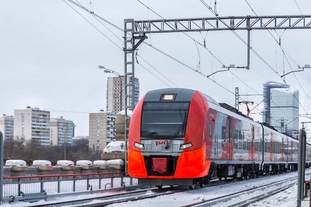Поездки в электричках по Москве и Подмосковью в новом году станут дороже
