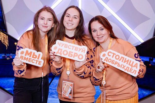 Сенатор Святенко: Награждение лучших волонтеров Москвы памятным знаком станет хорошей городской традицией