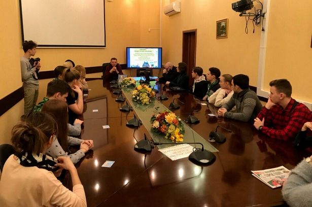 Школьников Матушкино познакомили с работой молодежного парламентаризма