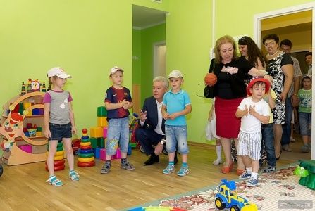 76 тысяч маленьких москвичей пойдут в этом году в детские сады