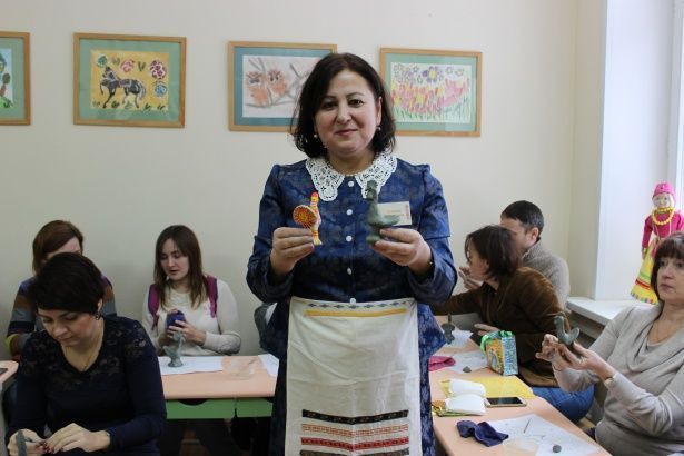Дошколят образовательного комплекса в Матушкино знакомят с традициями русской культуры