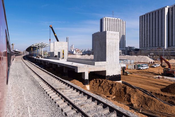 В активной фазе строительства находится более 25 км Третьего пересадочного контура метро