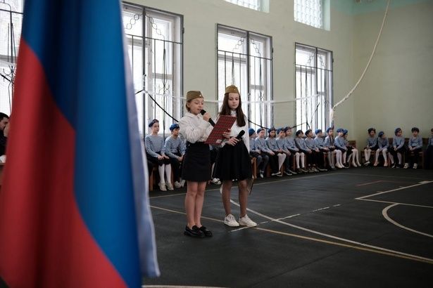 Дошкольники и ученики школ района Матушкино участвовали в конкурсе строя и песни, изучали творчество А. С. Пушкина и съездили в музей