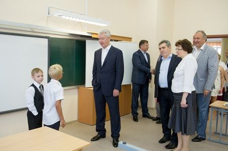 В районе Раменки на западе Москвы с открытием новой школы появится 900 учебных мест