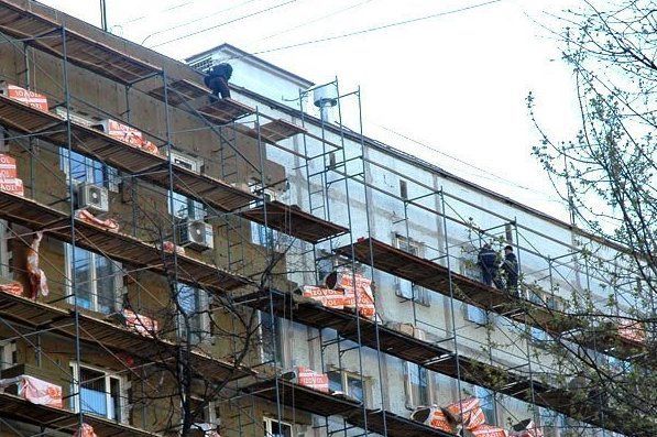 В  районе Матушкино возобновились работы по капремонту жилых домов
