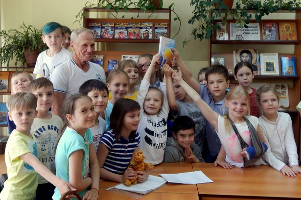 В библиотеке района Матушкино состоялась встреча с зеленоградским поэтом