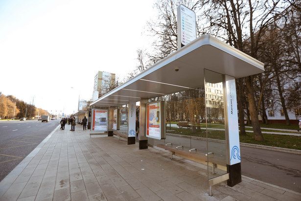 На автобусных остановках Зеленограда в 2021 году заменят более 70 павильонов