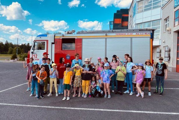Экскурсия для детей летней смены от пожарного отряда №212