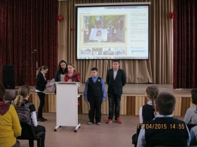 Учащиеся школы  в Матушкино записали своих родных в «Бессмертный полк» Москвы