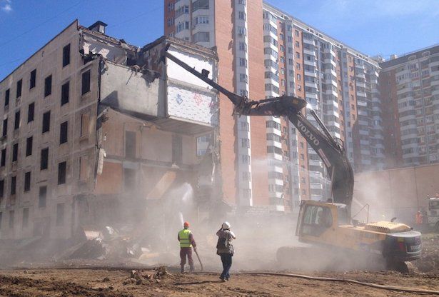 Собянин: Около 4,5 тыс домов попали в список для голосования по программе реновации