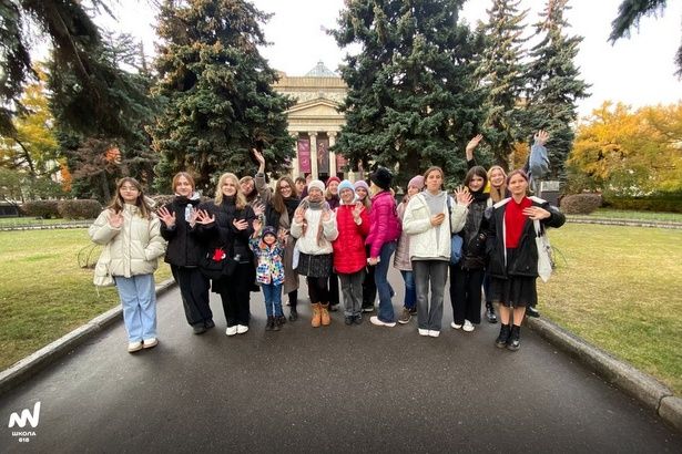 Ученики школы N 618 съездили в Пушкинский музей и посетили МИЭТ