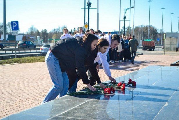 Молодогвардейцы Зеленограда провели акцию памяти