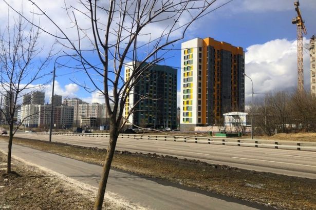Более 290 семей из домов на Заводской улице дали согласие на переселение по программе реновации