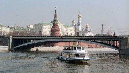 На Москва - реке открывается летняя пассажирская навигация 