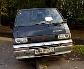 Во дворах района Матушкино вновь обнаружен брошенный автотранспорт