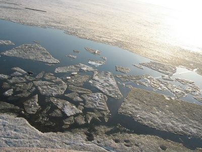 МЧС предупреждает об опасности весеннего льда
