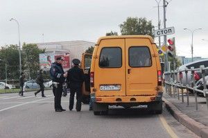 Полицейские Зеленограда обнаружили несколько нелегальных автобусов