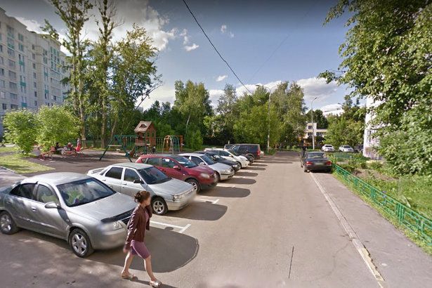 Парковочные места у корпуса 410 в Матушкино восстановят в скором времени