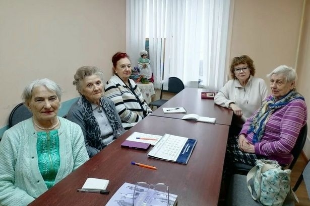 Занятие кружка «Москва на ладони»: знакомство с жизнью Александры Фёдоровны