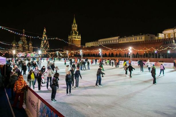 В Москве в новом зимнем сезоне откроются полторы тысячи катков