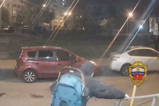 Полицейские Зеленограда задержали похитителя детской коляски