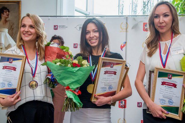 Парикмахер из Зеленограда стала призером конкурса «Московские мастера»