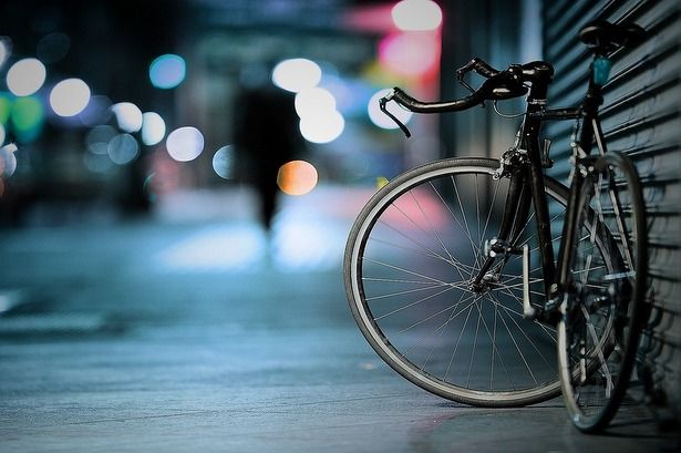В четвертом микрорайоне Зеленограда у подростка украли велосипед