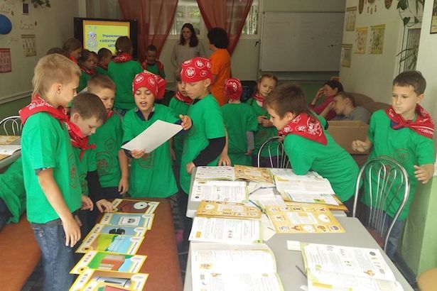 Участников «Московской смены» в Матушкино обучают азам безопасности