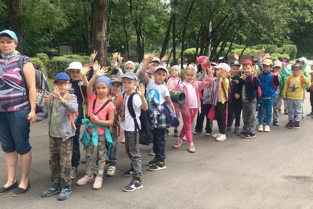 Ребята из детского сада Матушкино отправились в лесной поход