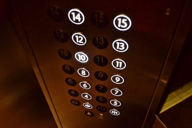 За три года в жилых домах Москвы обновили порядка 13 тысяч лифтов
