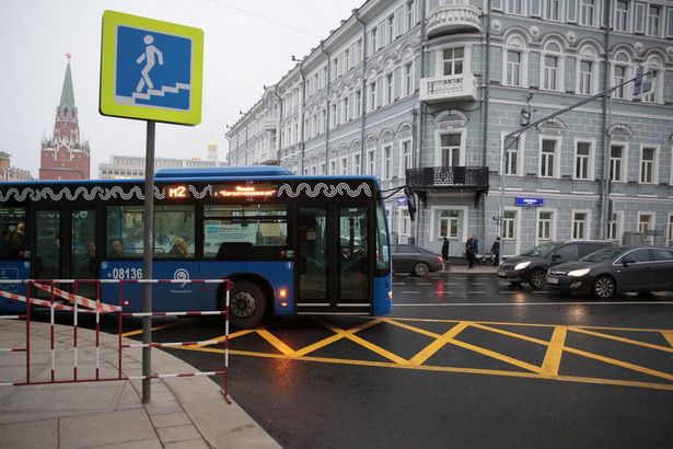Все больше москвичей предпочитают общественный транспорт личному