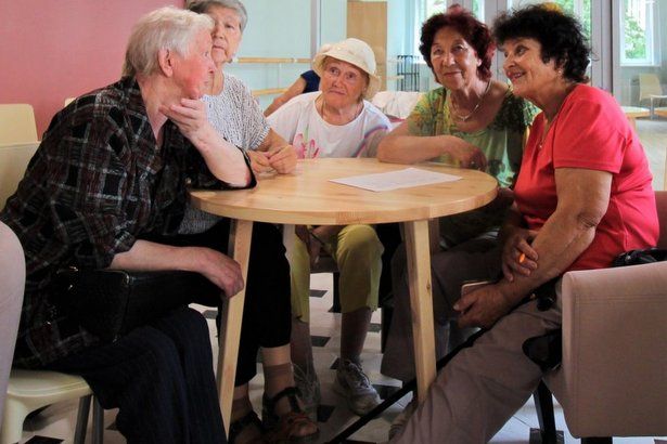 Бесплатные курсы иностранных языков проходят для людей старшего поколения в Матушкино