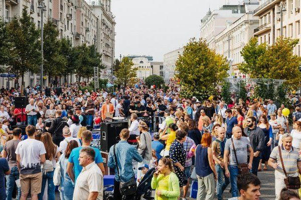 Движение в центре Москвы перекроют из-за проведения Дня города