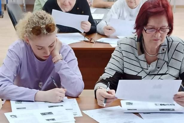 Жители Зеленограда приняли участие в "Диктанте Победы"