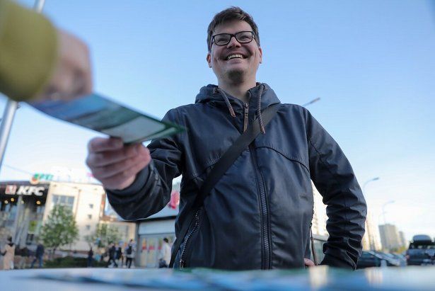 Волонтеры рассказали об интересе москвичей и гостей столицы к информации о службе по контракту
