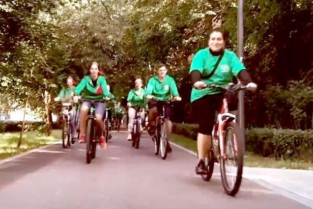 Сотрудники учреждений соцзащиты Зеленограда приняли участие в велопробеге