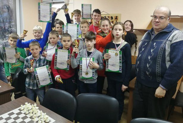 Юные шахматисты показали хорошую технику игры на турнире в Матушкино
