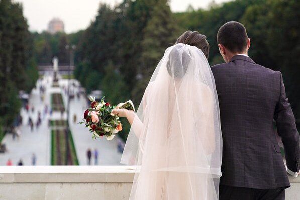 В Москве с начала года подано более 50 тысяч заявлений о заключении брака