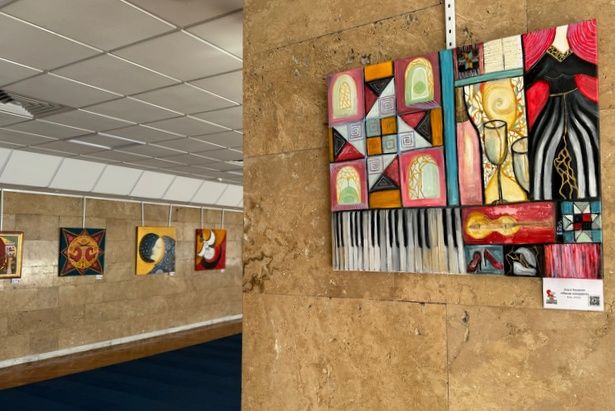 Горожане могут посетить замечательную выставку художника Ольги Захаровой в префектуре Зеленограда