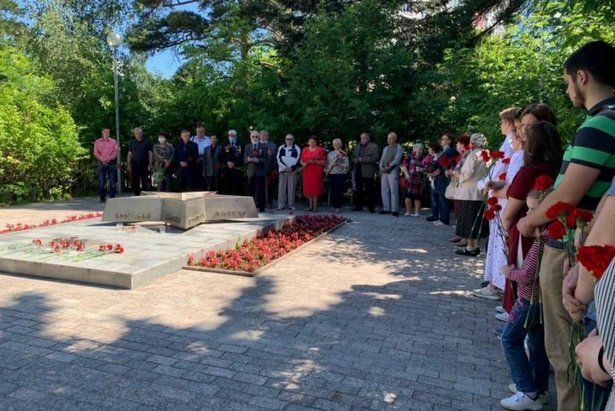 Зеленоградская молодежь организовала акцию, посвященную Дню памяти и скорби
