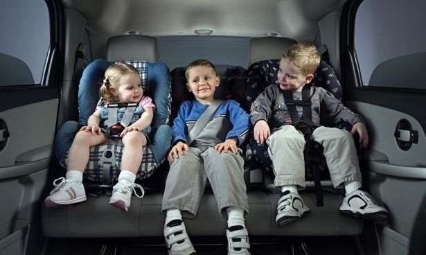 Зеленоградские водители продолжают игнорировать правила перевозки детей