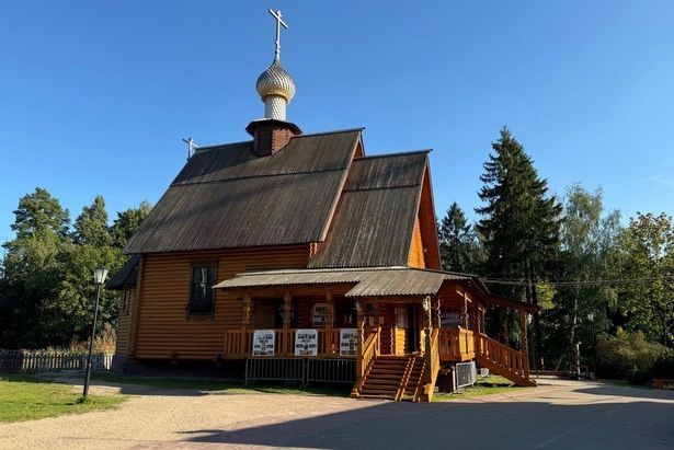 В храмах Зеленограда совершаются молебные пения о воинах СВО