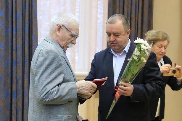 В Матушкино состоялось вручение юбилейных медалей ветеранам войны