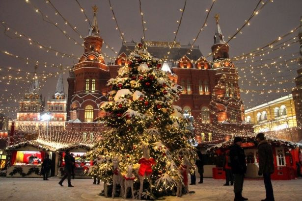 Правительство Москвы разместило афишу новогодних и рождественских мероприятий на своем сайте