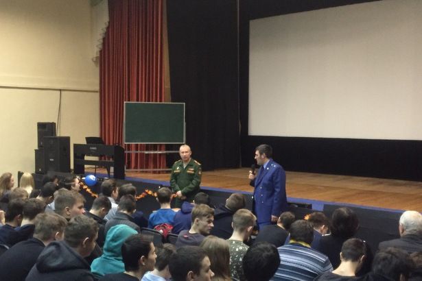 Студенты колледжа встретились с военным комиссаром Зеленограда