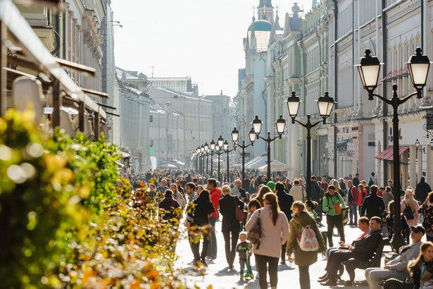 Собянин: За 11 лет в Москве благоустроили более 500 улиц, переулков и площадей