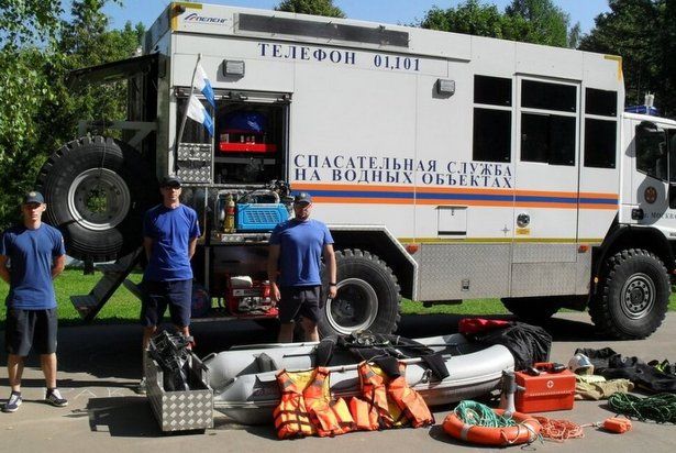 Дежурство спасателей в зонах отдыха на территории Зеленограда