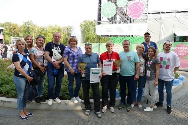 Зеленоградцы стали призерами соревнований по скандинавской ходьбе в Москве