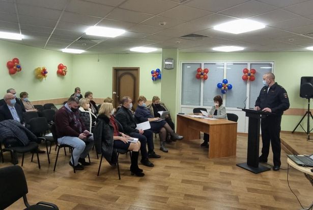 Начальник ОМВД России по районам Матушкино и Савёлки отчитался перед депутатами